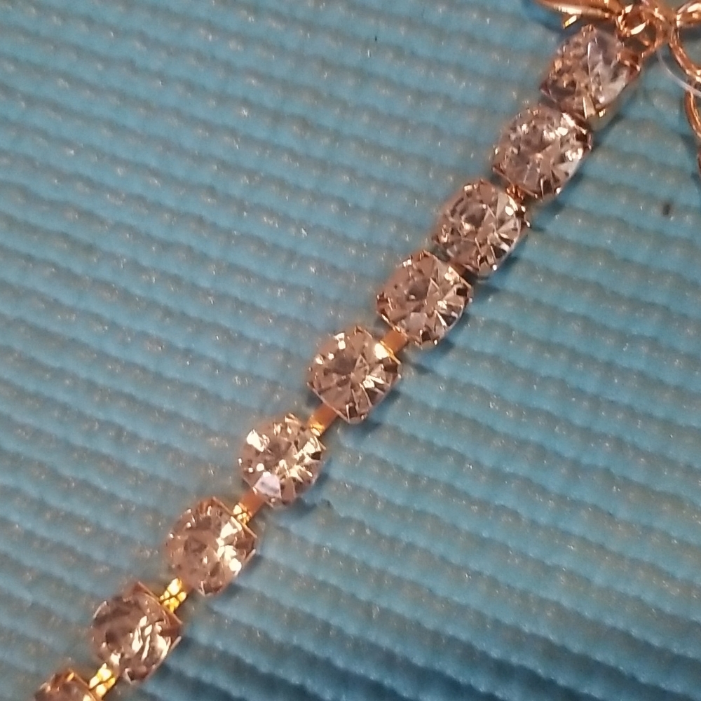 Gold Rhinestone belt - Picture 2 of 10